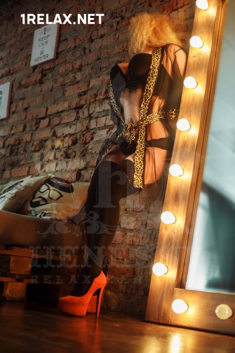   ,  relax-man Henessy  3