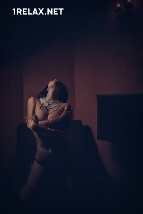   ,  relax-man Henessy  2