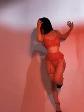 Девушка массажистка Лиза, салон ЖаРа Девушка массажистка Лиза, салон ЖаРа