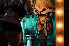 Девушка массажистка Александра, салон relax-man Henessy Девушка массажистка Александра, салон relax-man Henessy